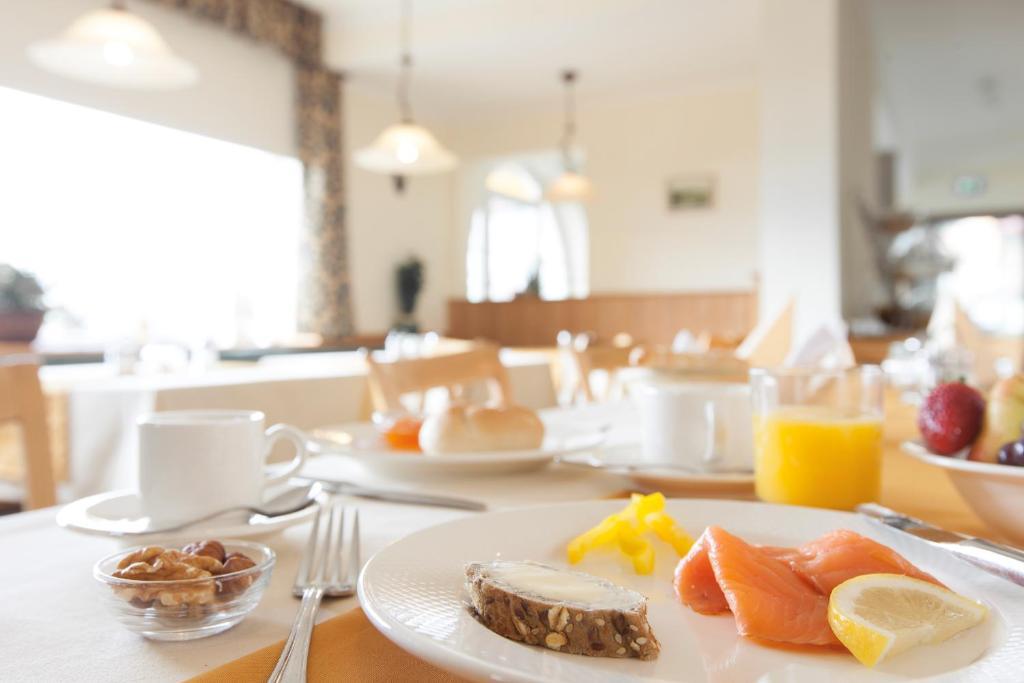 Altmuensterhof Hotel