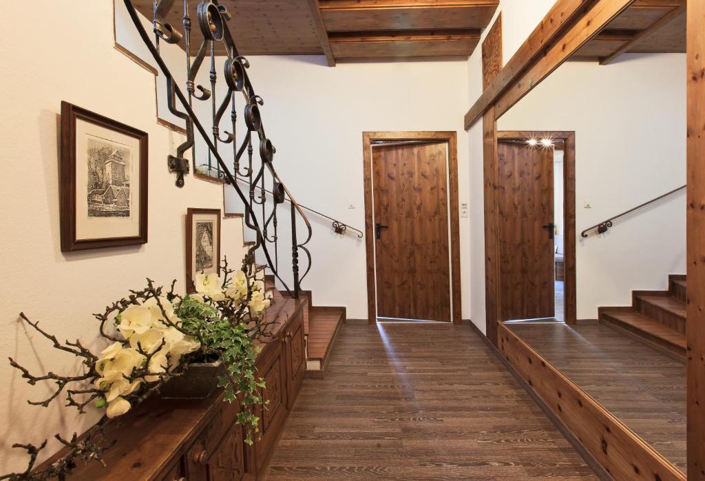 Altmuensterhof 3*
