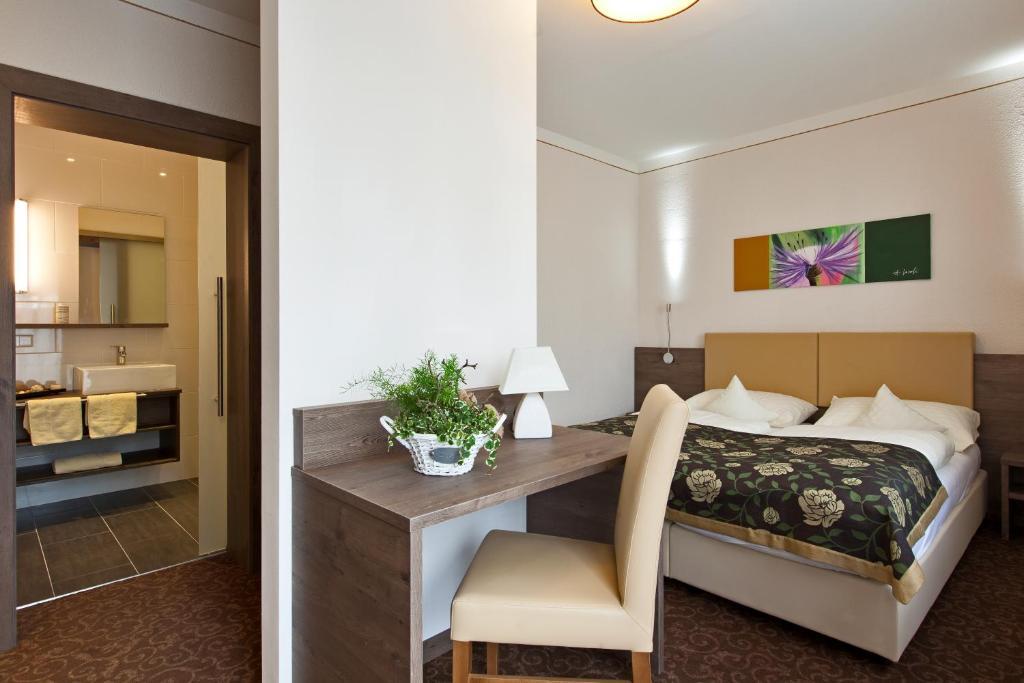 Hotel Altmuensterhof Altmünster